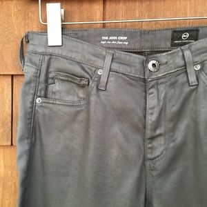 Jodi Crop High-Rise Sateen Leatherette Flare 27